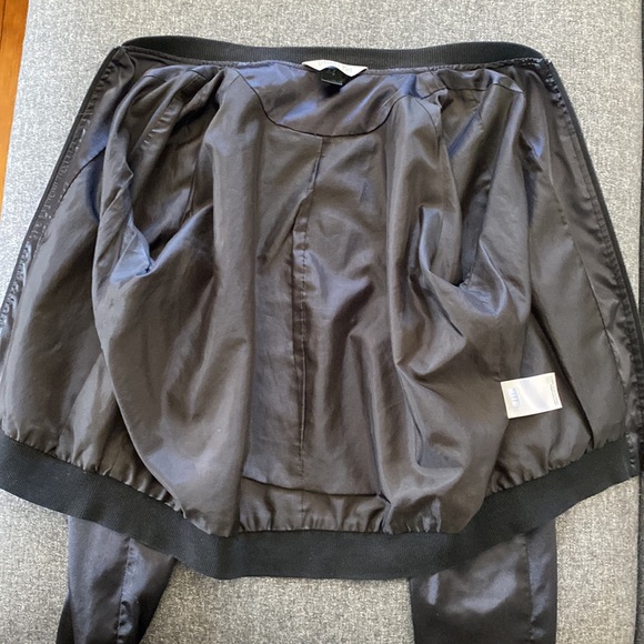 Nikita | Black Satin Bomber Jacket. Size Large (fits Medium). Zipper. - Picture 12 of 12